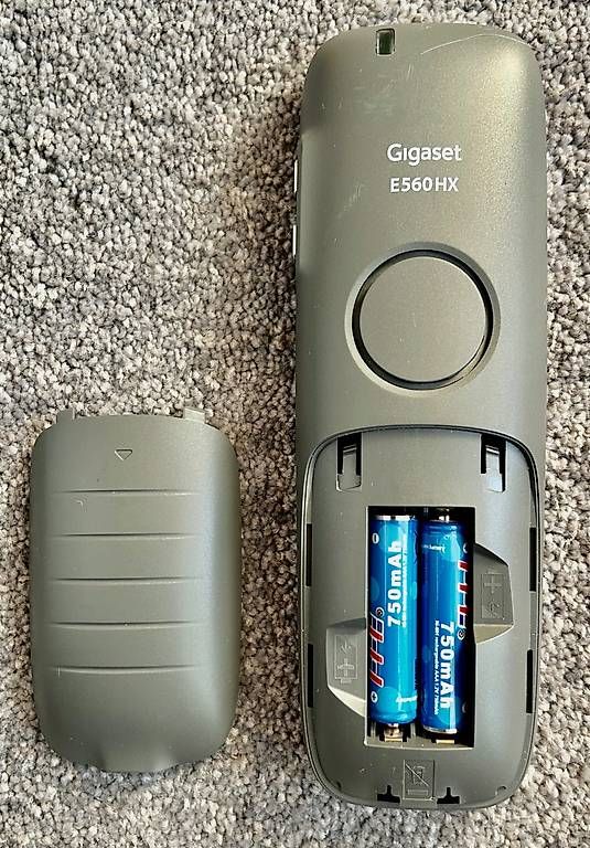 Telefone: Gigaset E560 HX – Gebraucht aus Bern von AKrieg 2