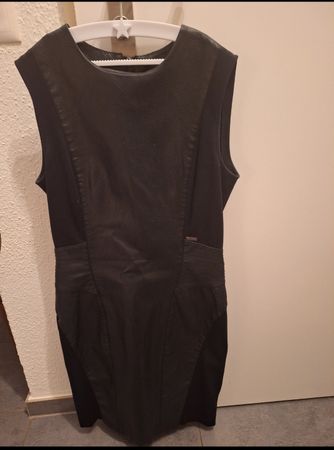 Guess Leder Etuikleid wie neu