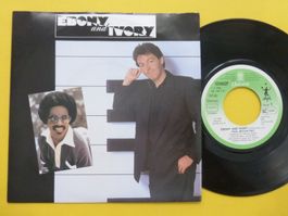 Paul McCartney – Ebony And Ivory