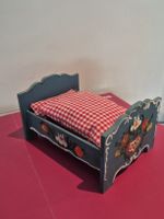 Bettchen von Dora Kuhn fürs Puppenhaus/Puppenstube