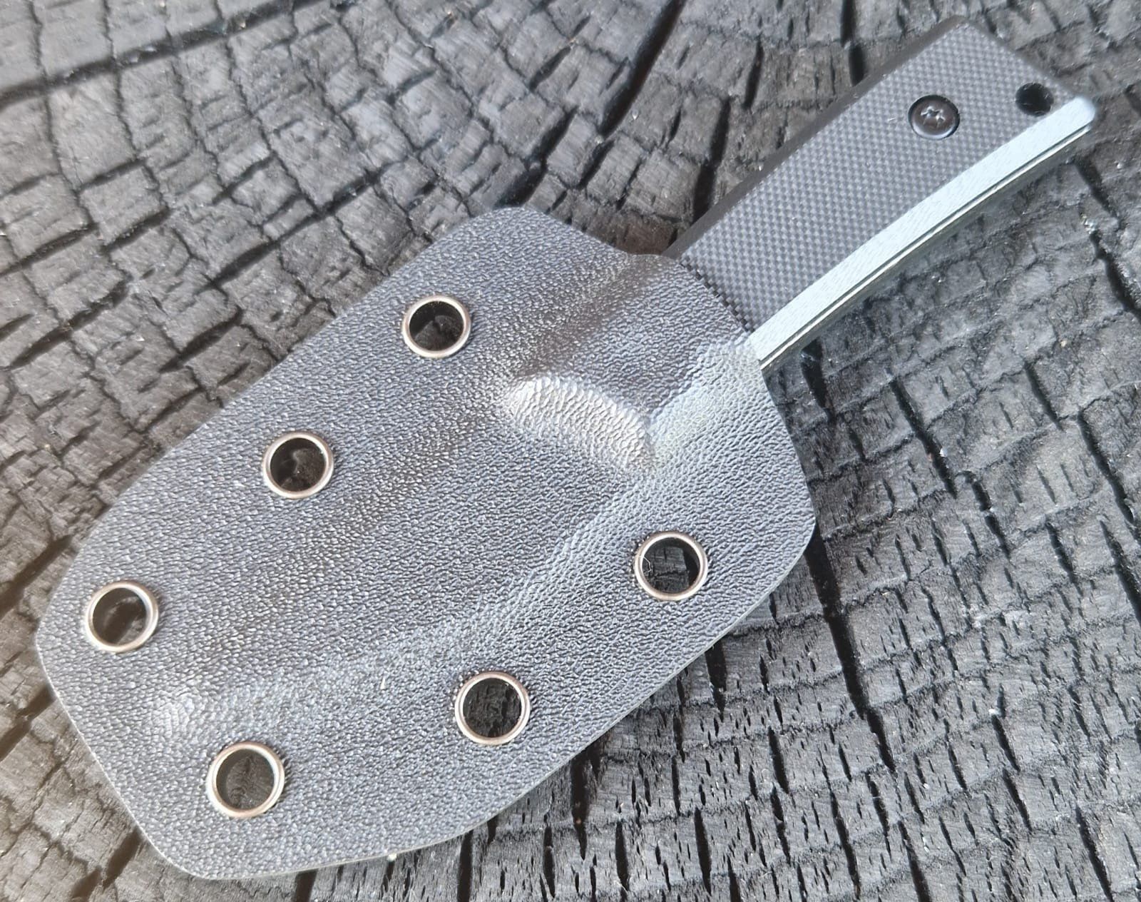 Coltellini militari: Neck knife Messer – Nuovo e nell'imballaggio originale da Dorf venduto da Messer-Schweiz