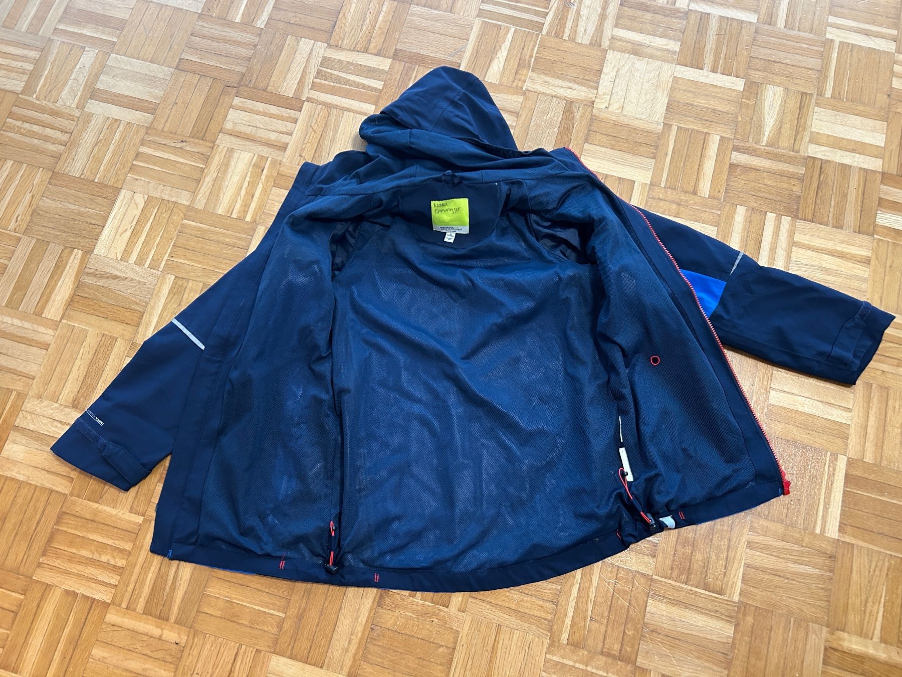 Jacken & Mäntel: Regatta Regenjacke Gr. 164 – Gebraucht aus Emmenbrücke von felixme 4