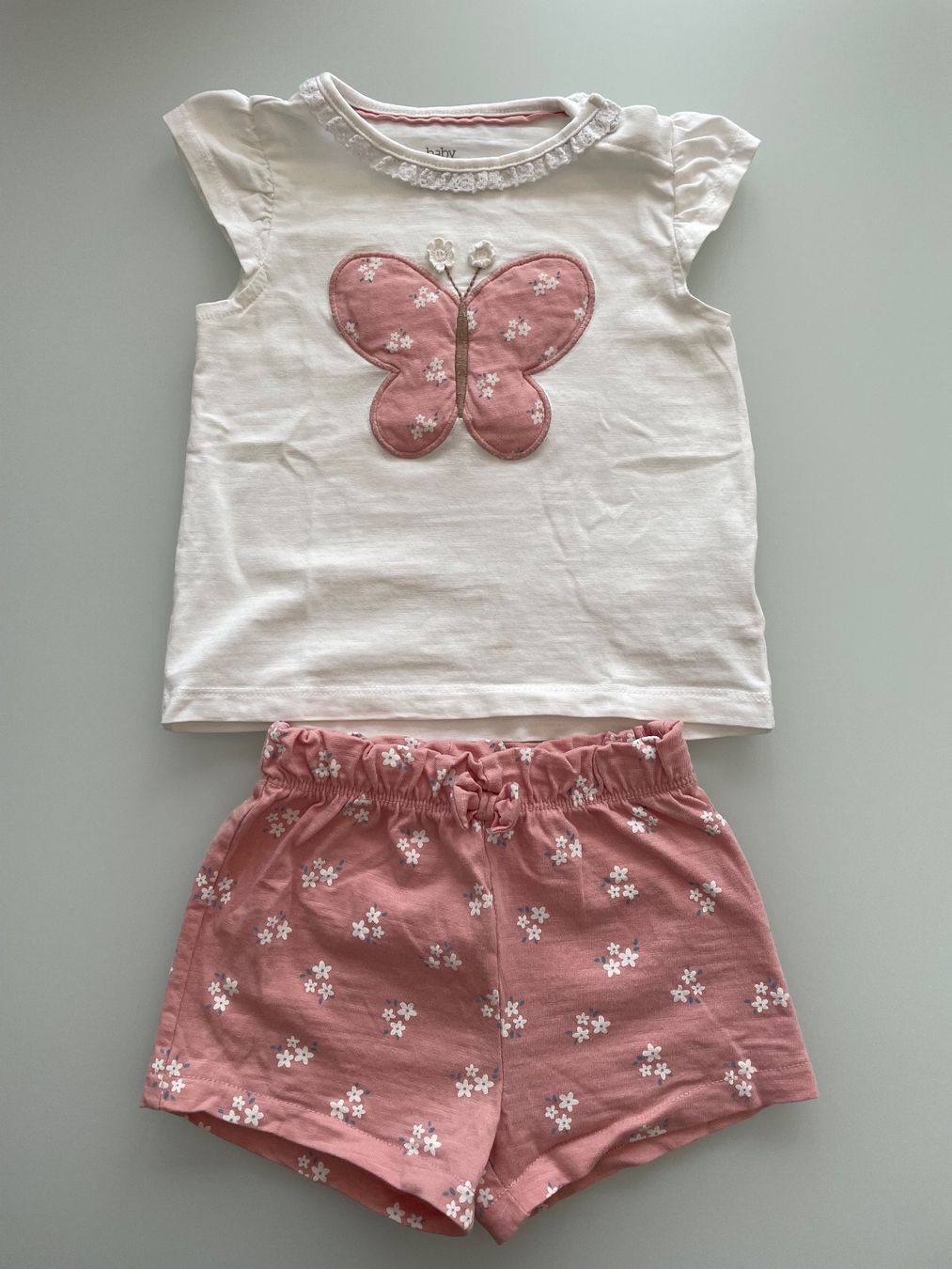 C&A Kleiderpakete & -sets: Sommerliches Baby-Set Gr. 80 – Neu (gemäss Beschreibung) aus Lohn-Ammannsegg von LaCoLiNe