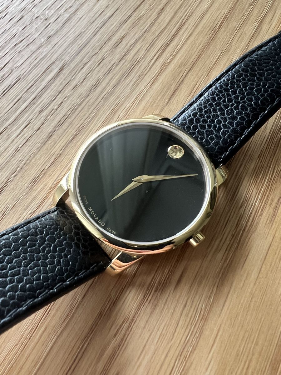 Movado Montres: Movado Museum Classic 40mm – D'occasion à Glattpark(Opfikon) par ale_mg8x