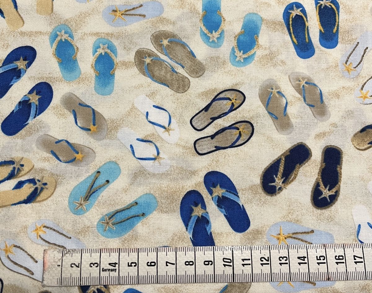 Stoffe: Patchworkstoffe 3er Set Flipflops-Sandstrand-Muscheln – Neu (gemäss Beschreibung) aus Seuzach von KreativmitStoff 1
