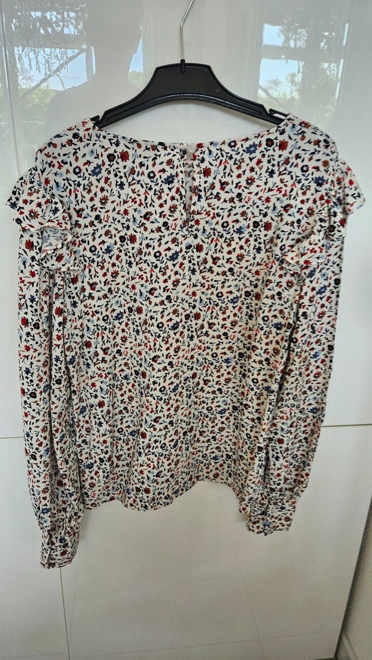 C&A Camicette: Hübsche Bluse mit Blumenmuster, Gr. 36, Top Zustand! – Usato da Gossau ZH venduto da fashiontwo 3