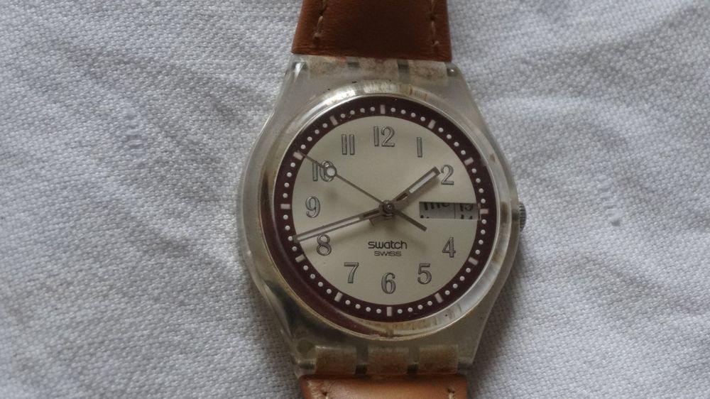 S-WATCH  SCHÖNE HERREN  UHR,QUARTZ,DATE.TAG.LÄÜFT 7