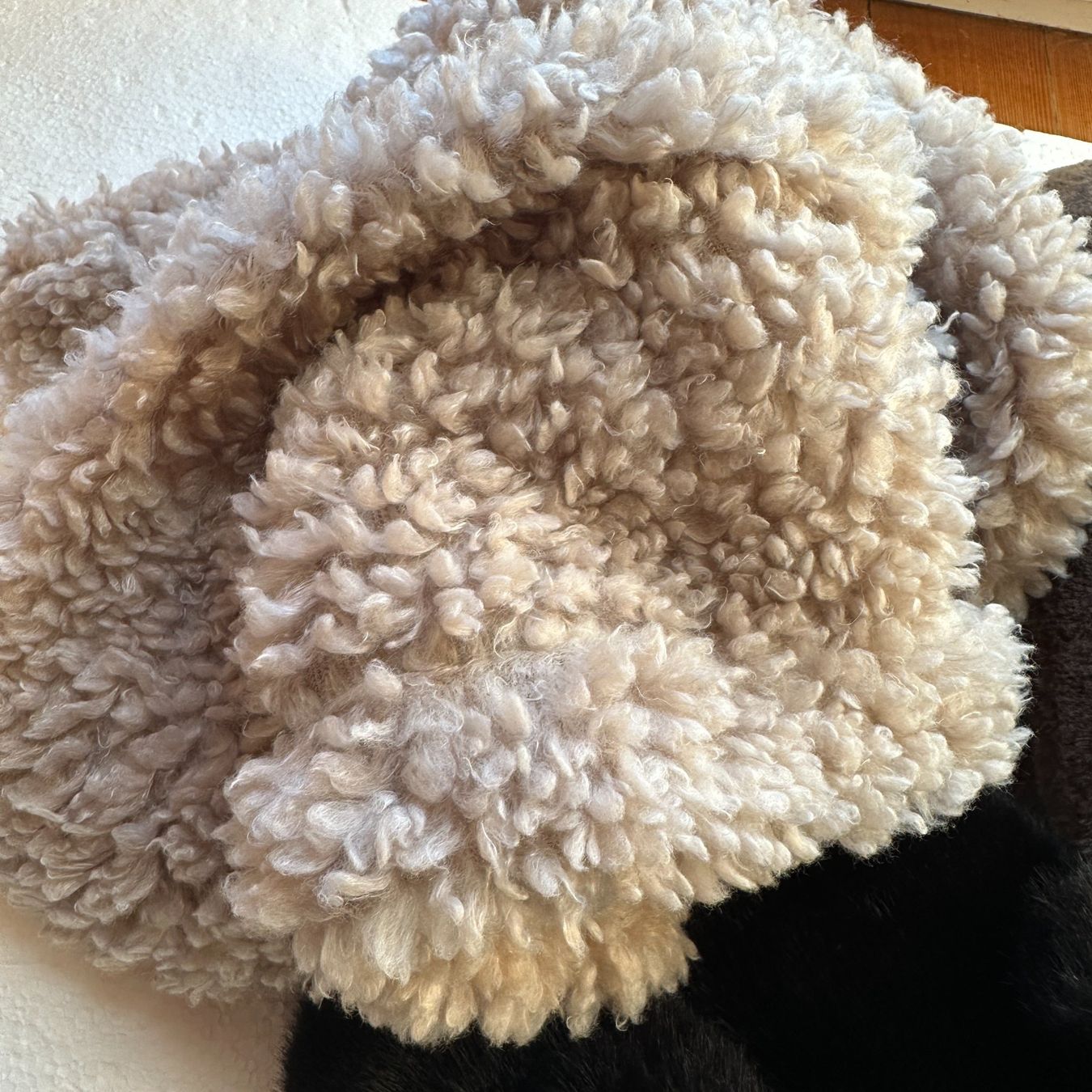 Lotti di vestiti: Loop Schal Halstuch Handschuhe Paket neu! – Nuovo (secondo la descrizione) da Gümmenen venduto da FelizitasHermann 4