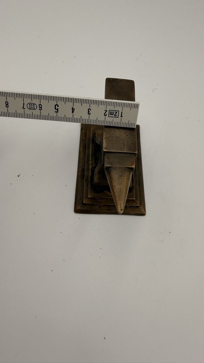 Attrezzi da lavoro: Amboss klein Bronze 600g antiker Zustand – Usato da Rotkreuz venduto da perlengott 1