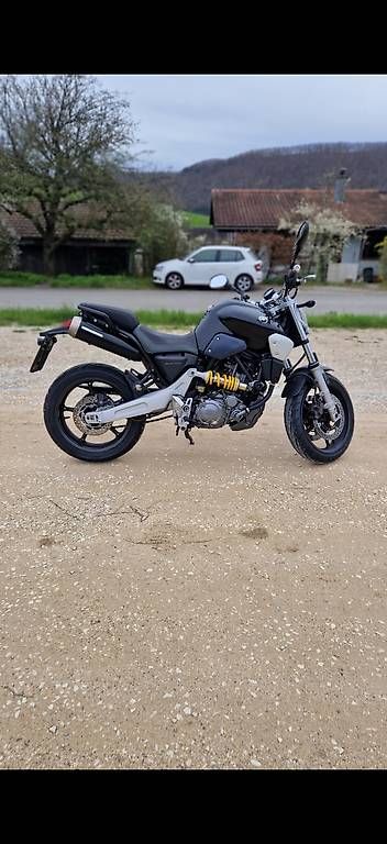 Yamaha Route: Yamaha MT03 – D'occasion à Osterfingen par viv_2lkl