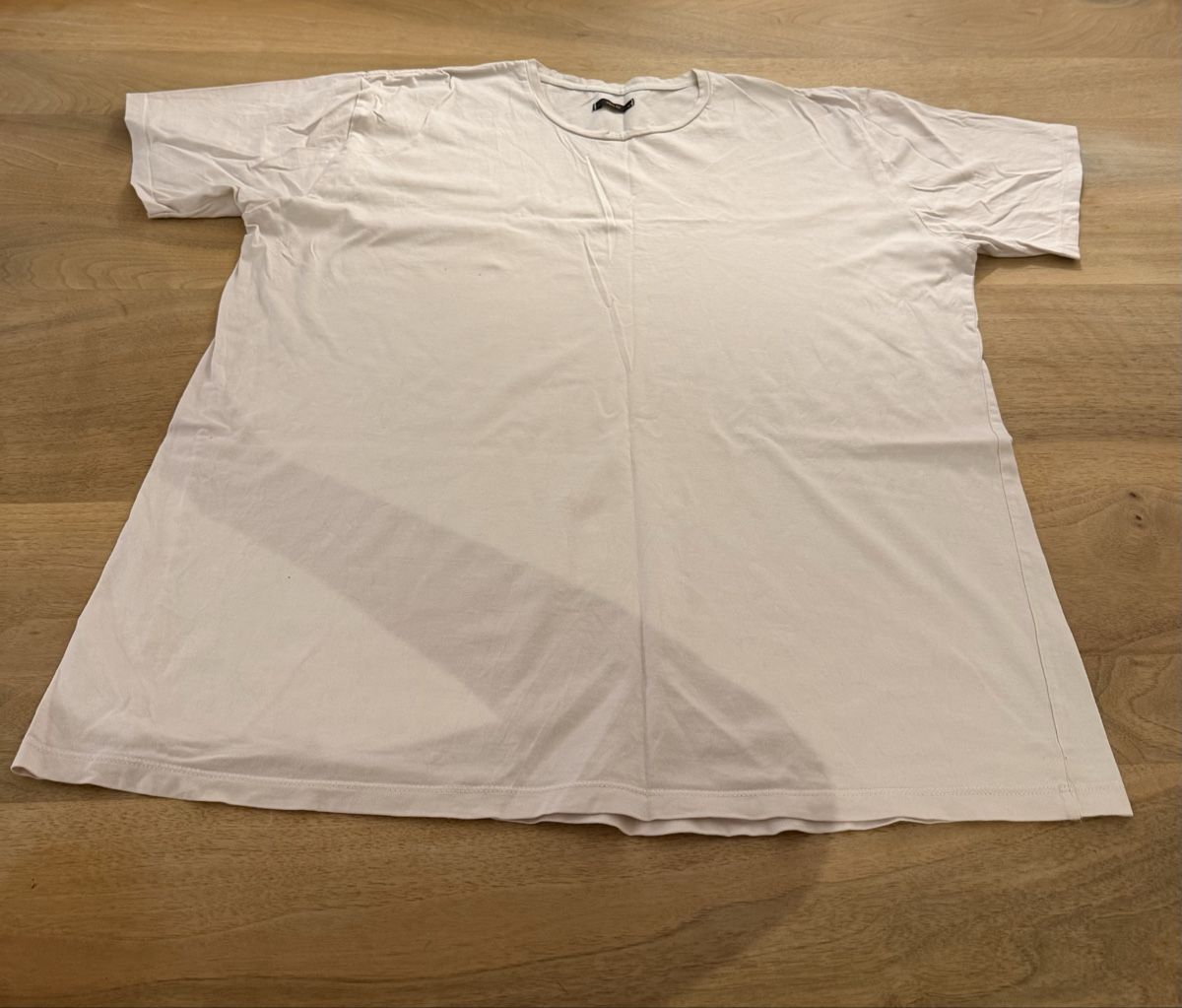 T-shirt: Light pink T-shirt – Usato da Adliswil venduto da Marjin