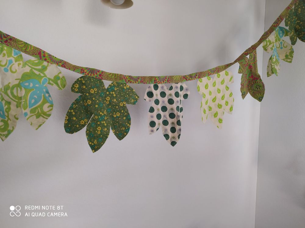 Wimpelkette Kinderzimmer 2,7m - Baumwolle Girlande Deko Morandi-Green