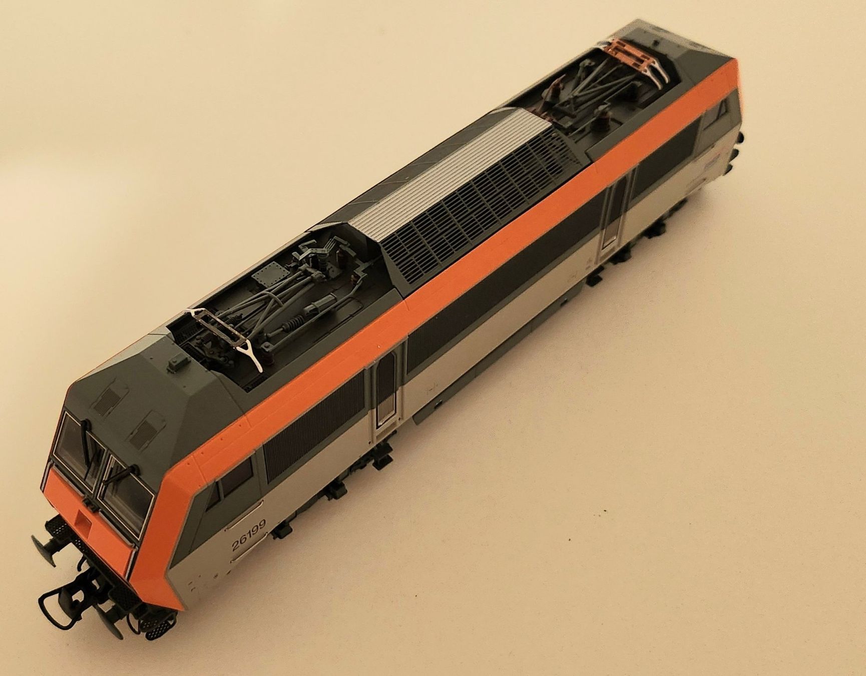 Roco Modellini di ferrovie: Roco SNCF BB 26199 DCC Sound – Nuovo (secondo la descrizione) da Wittenwil venduto da ced_q8j7 3
