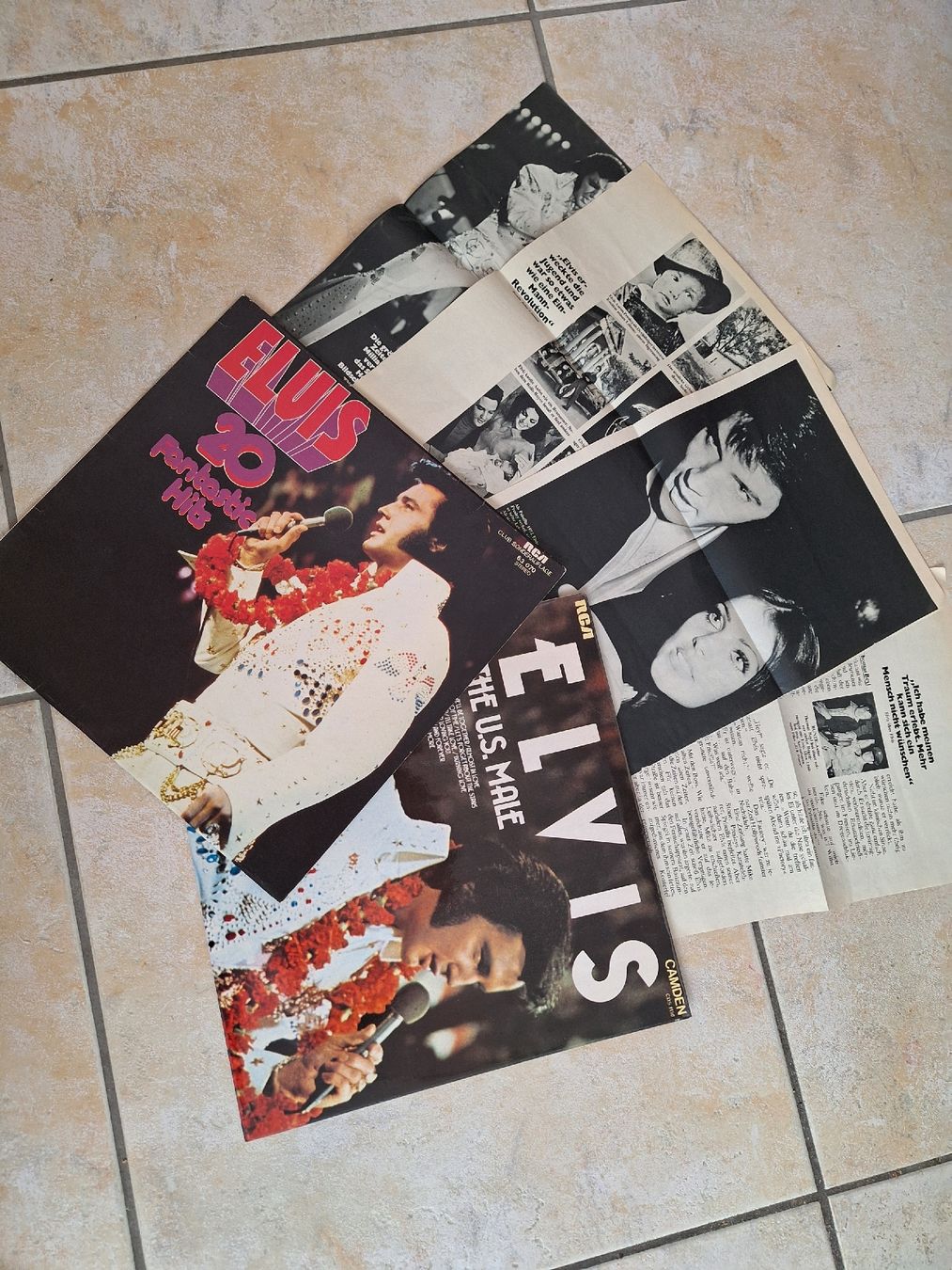 Dischi in vinile: 2 Elvis Presly LP mit Documentation – Usato da Rheinfelden venduto da Cleopatra2000