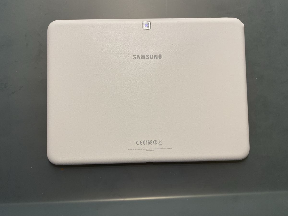 Samsung Tablet PC: Samsung Galaxy Tab 4 Tablet – Usato da Jonschwil venduto da Jomase 1