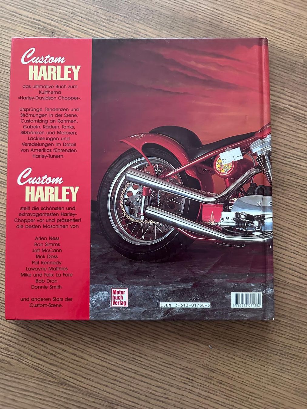 Libri: Custom Harley-Davidson von John Carroll, Arlen Ness – Usato da Bern venduto da Villatech 1