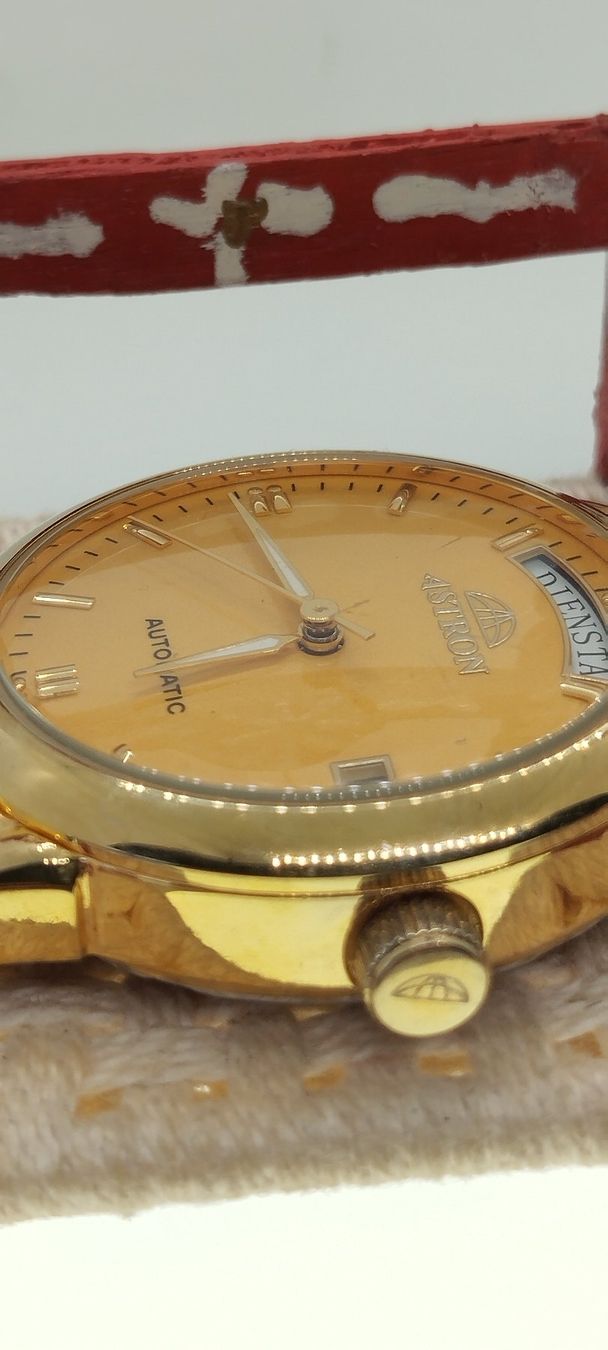 Uhren: montre astron automatique – Gebraucht aus La Chaux-de-Fonds von jac_9llg 2