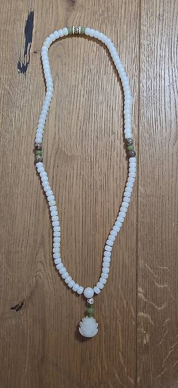 Catenine: Kette mit Jade Anhänger – Usato da Egliswil venduto da fab_tb28