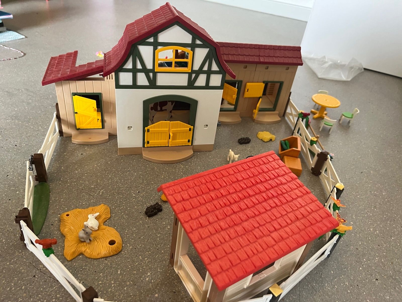 Playmobil Giocattoli: Playmobil Reiterhof – Usato da Bern venduto da Werahiko 2