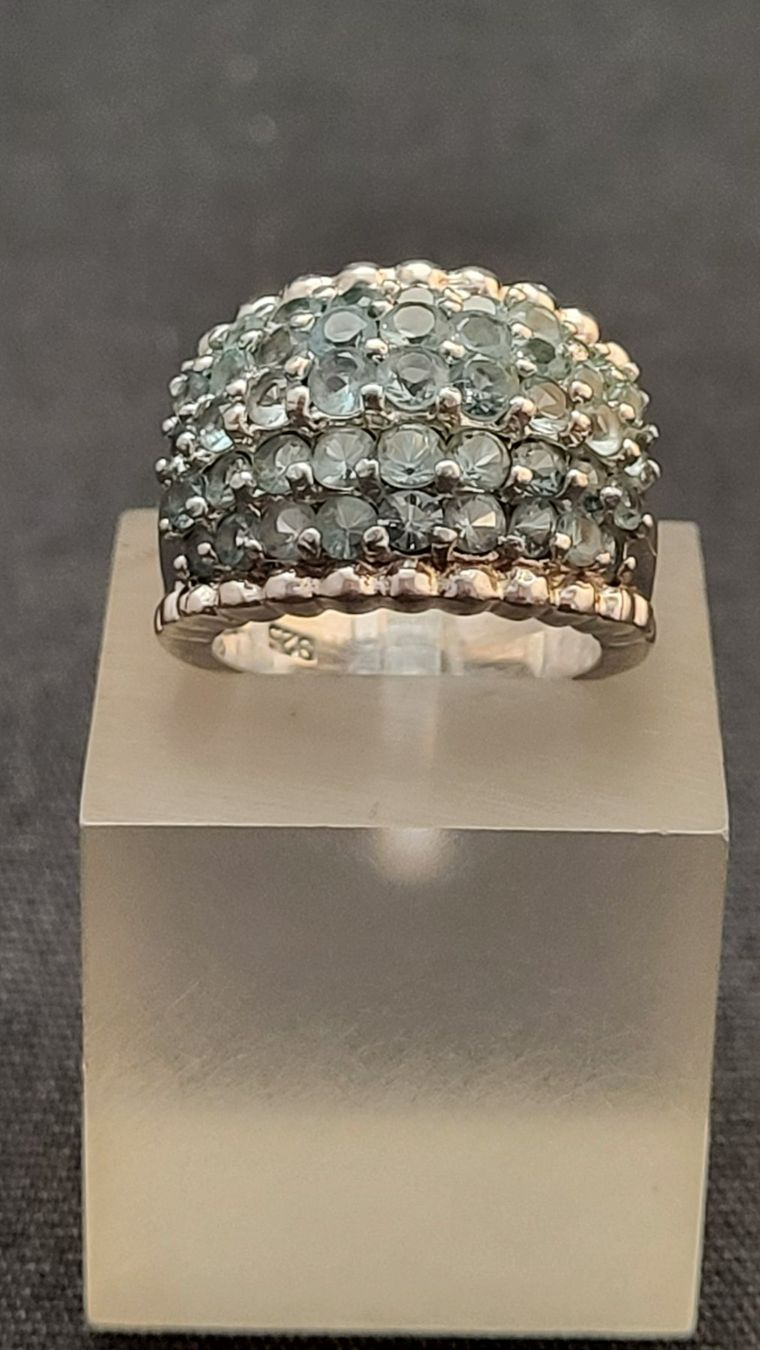 Anelli: Silber-Ring mit hellblauen Steinchen – Usato da Basel venduto da spinne02 1
