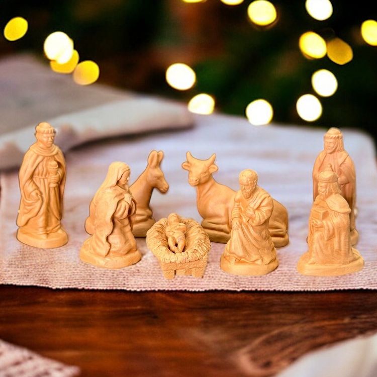 Une crèche de Noël, c'est des santons, mais aussi un vrai décor
