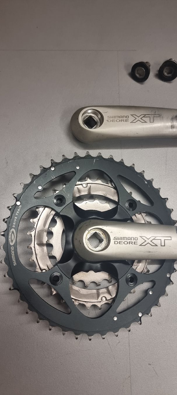 Shimano Pezzi di ricambio: Shimano XT M750 Kurbel  – Usato da Seon venduto da Stibinio 1
