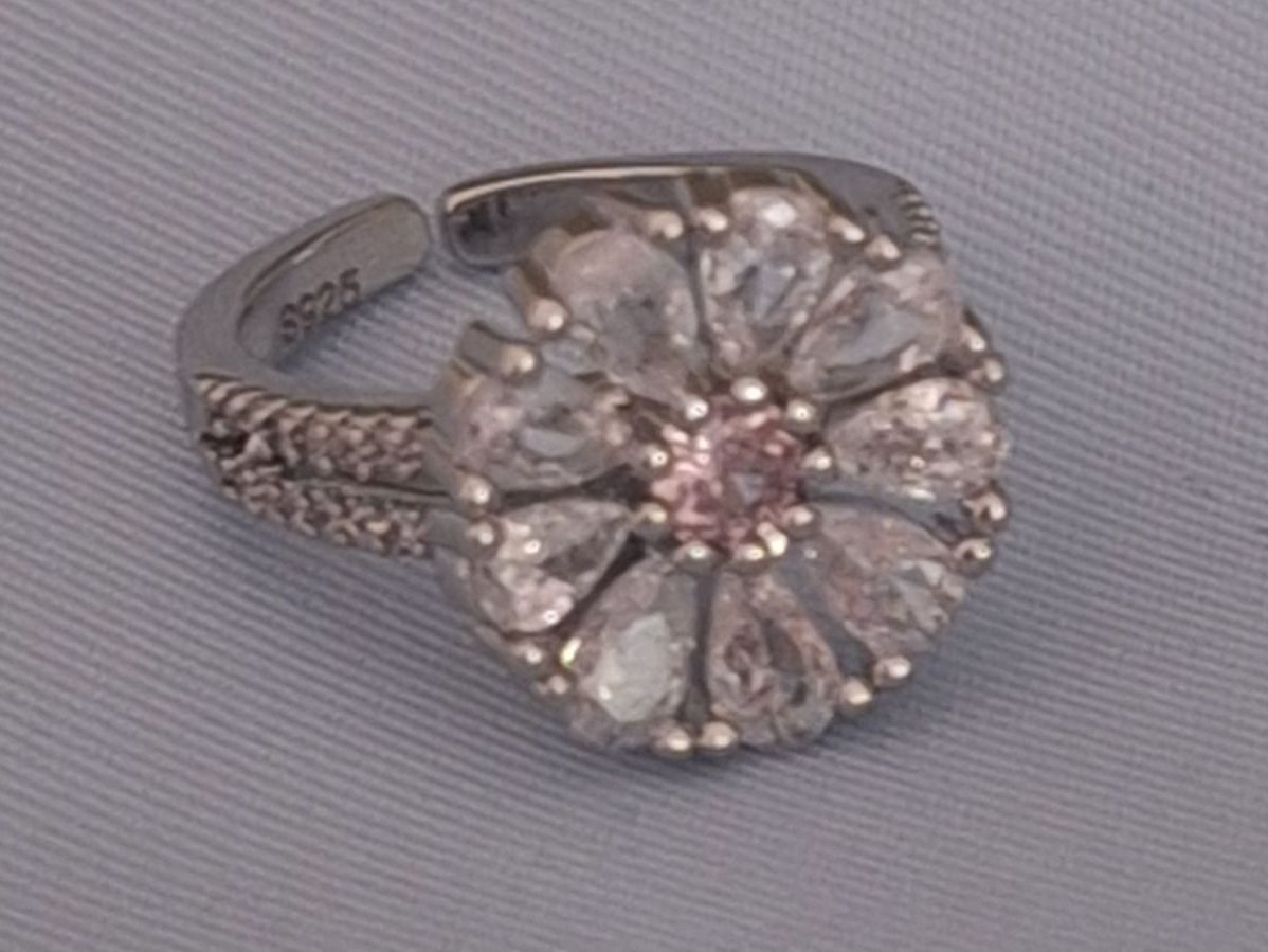 Anelli: Vintage Silberring mit.Rosa Stein – Usato da Kerzers venduto da ExpressoTerreno