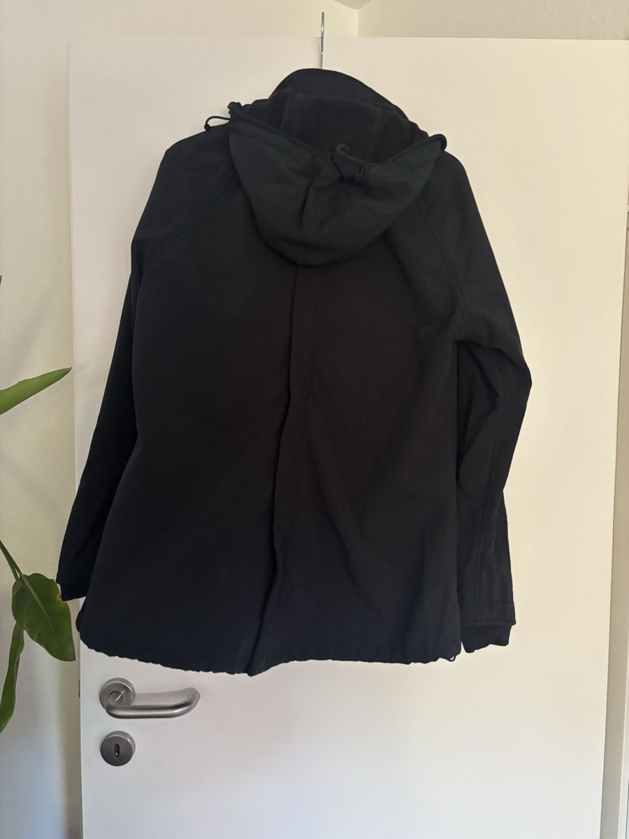 Mamalila Giacche: Mamalila Tragejacke Softshell M schwarz – Usato da Biel-Benken BL venduto da frauvomfluss 2