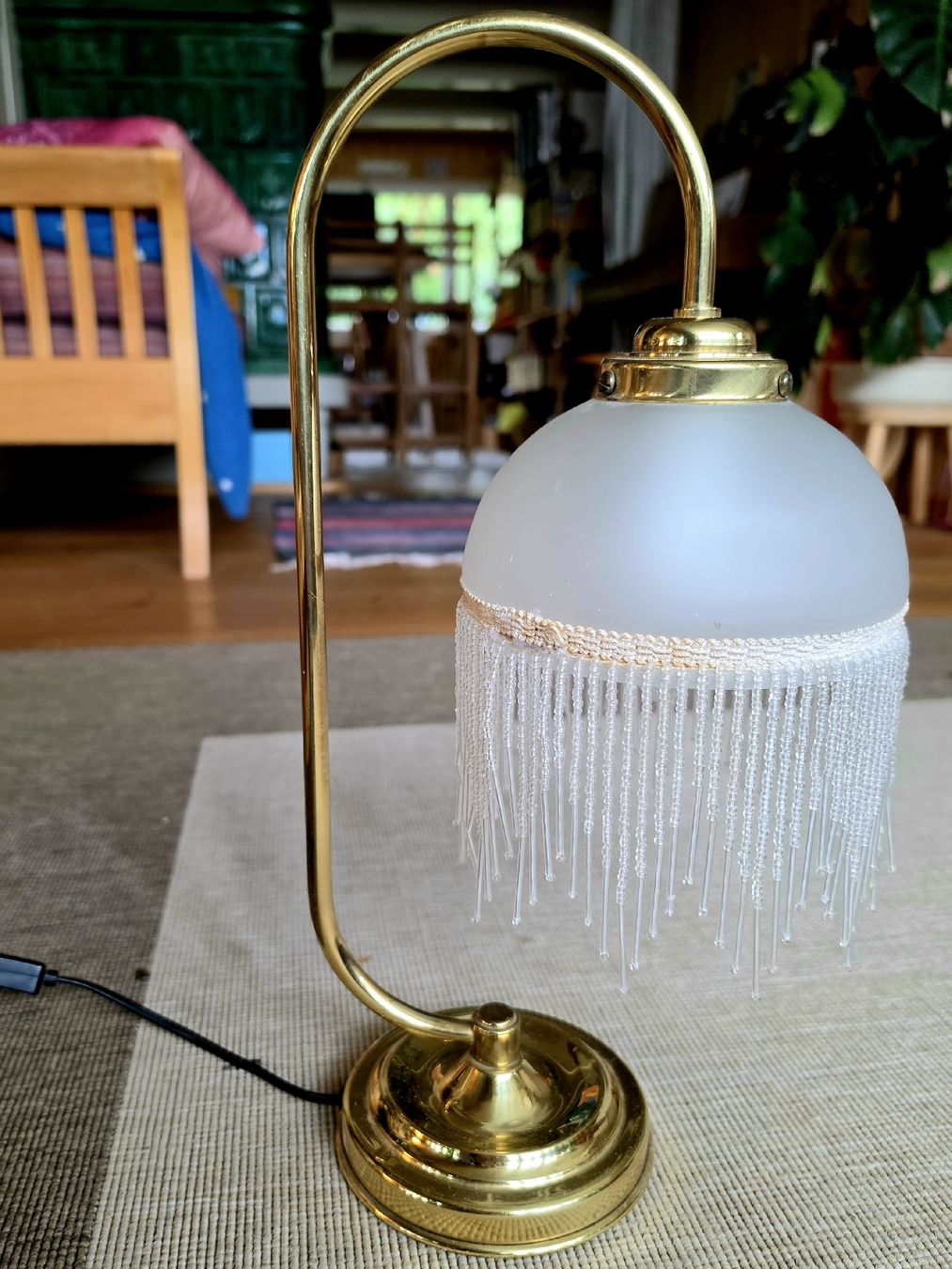 Lampen: Tischlampe Messing – Gebraucht aus Krinau von Stangensellerie
