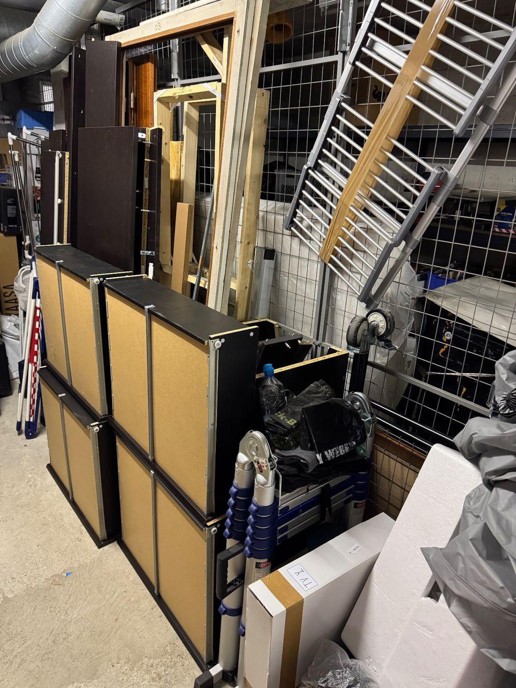 Ikea Letti: Cadre de lit Ikea Malm 160x200 – Usato da Collex venduto da commander31 1