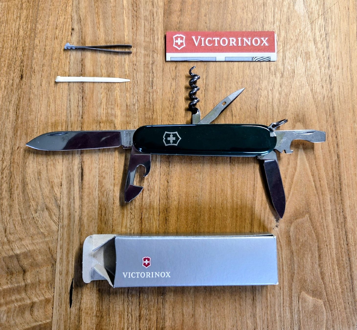 Victorinox Coltelli tascabile: Victorinox Sackmesser, ungebraucht – Nuovo e nell'imballaggio originale da Luzern venduto da goepf6014 1