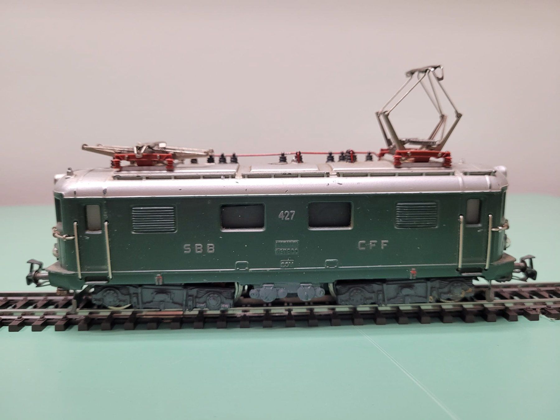 Märklin Modellini di ferrovie: Märklin 427 SBB, H0 – Usato da Perlen venduto da AhvidEvG