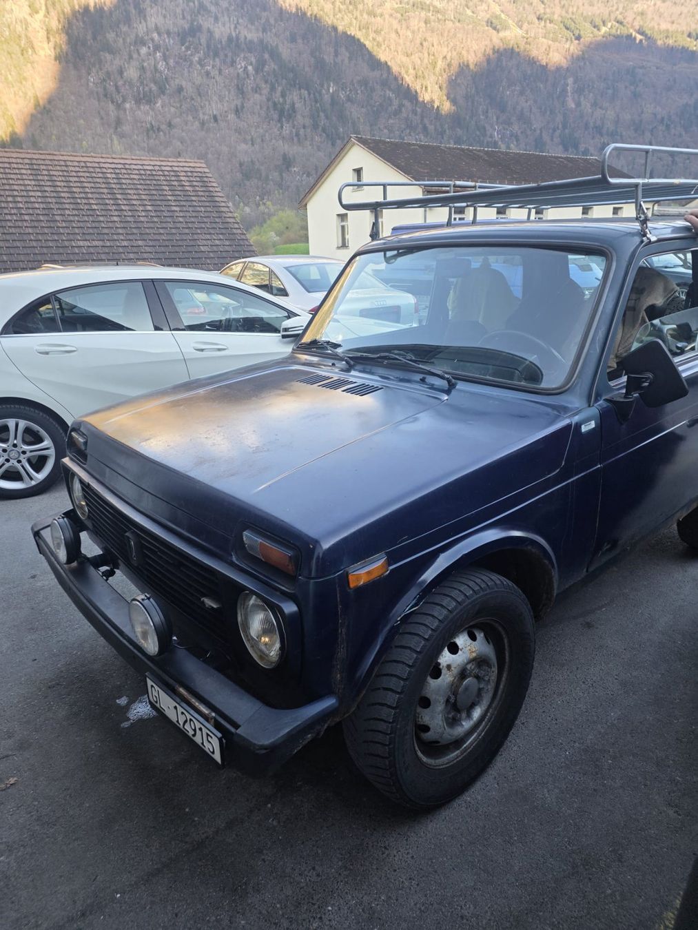 Lada Autos: Lada Niva 30km/h – D'occasion à Hätzingen par Kuh7 3