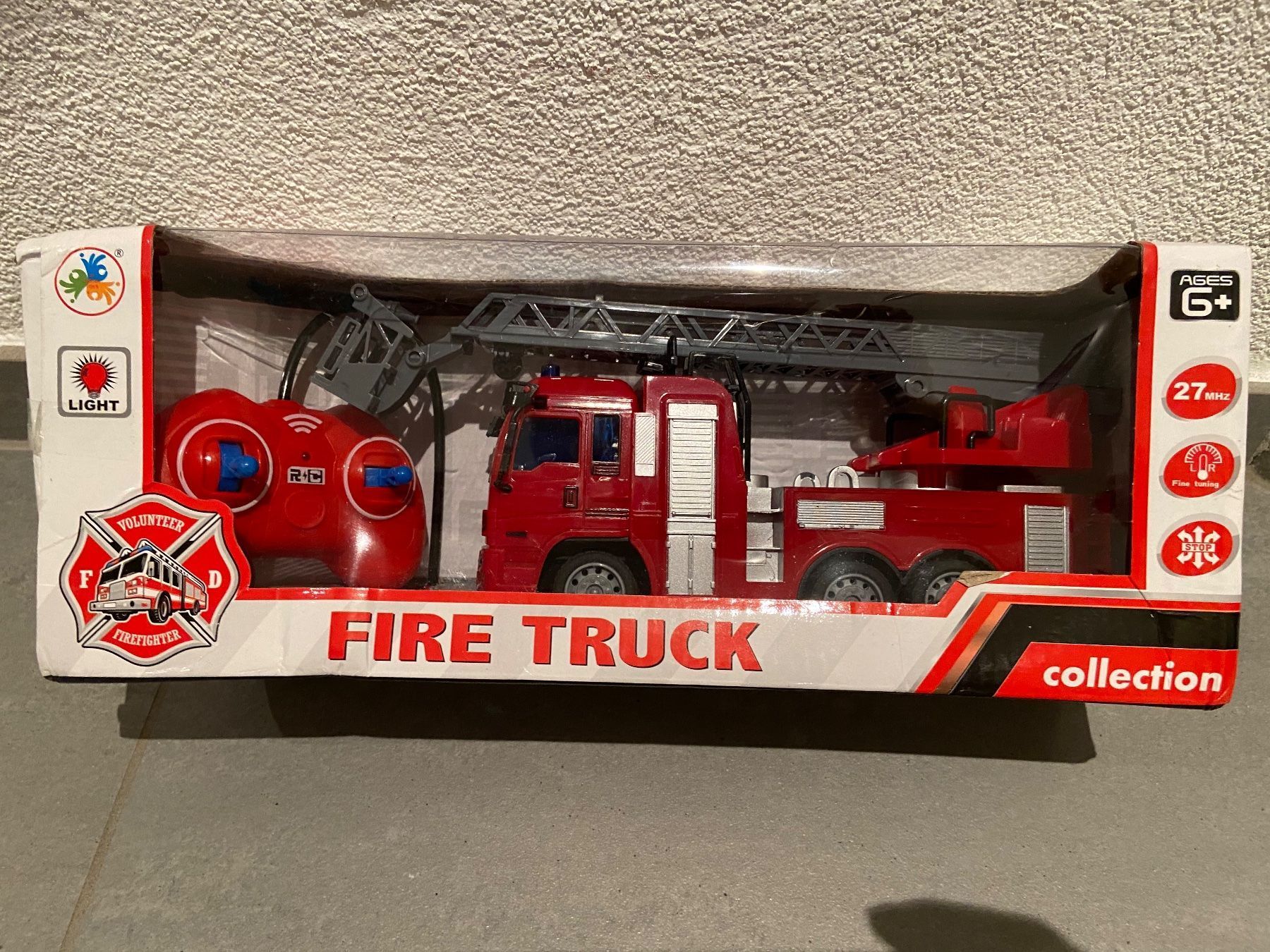 Giocattoli: Fernbedienung Elektrische Feuerwehrmann / Der Renner/ NEU – Nuovo e nell'imballaggio originale da Seon venduto da Aaargauer01 1