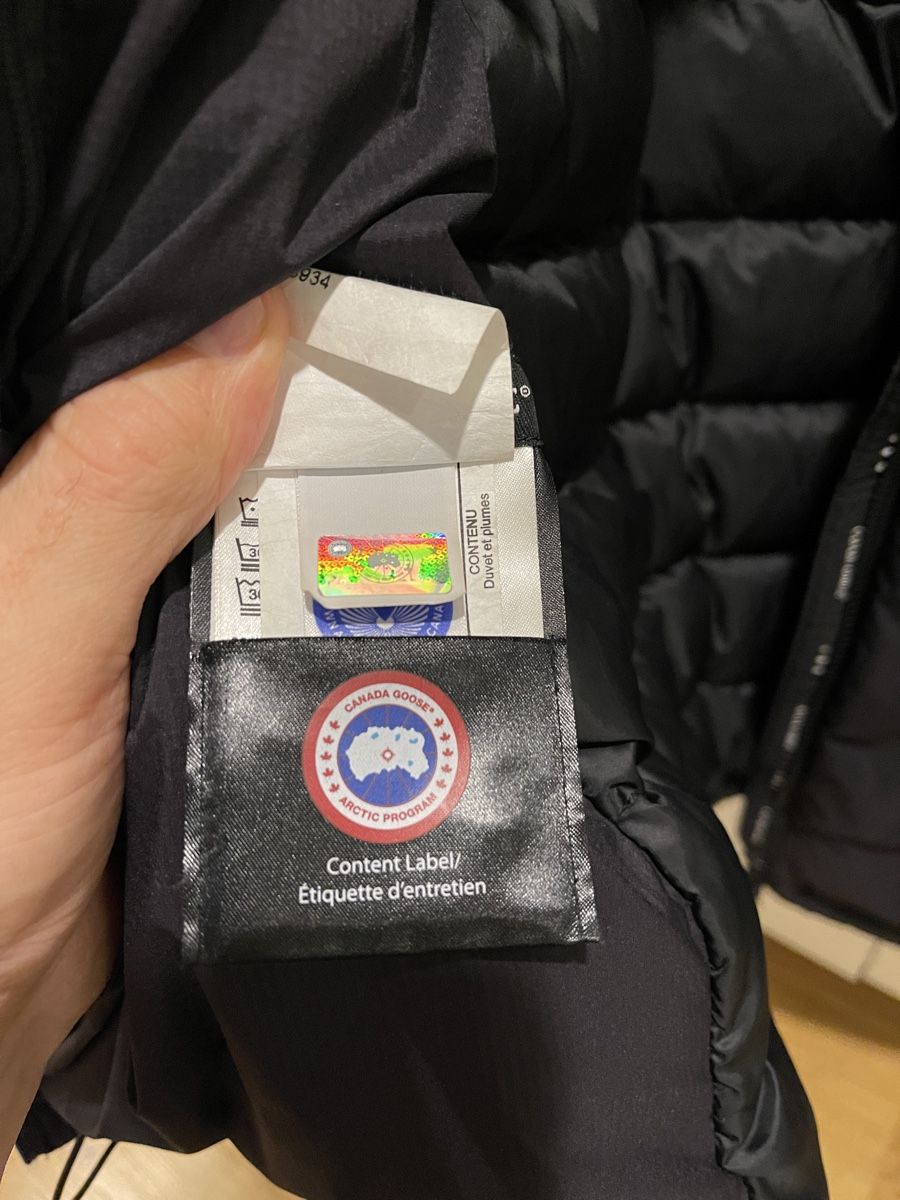 Canada Goose Giacche: Canada Goose Lodge NP 790.- – Usato da Stans venduto da lion85 3