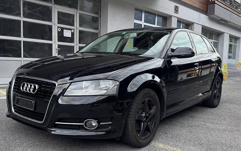 Automobili: Audi A3 1.4tfsi – Usato da Interlaken venduto da vla_s2q6 1