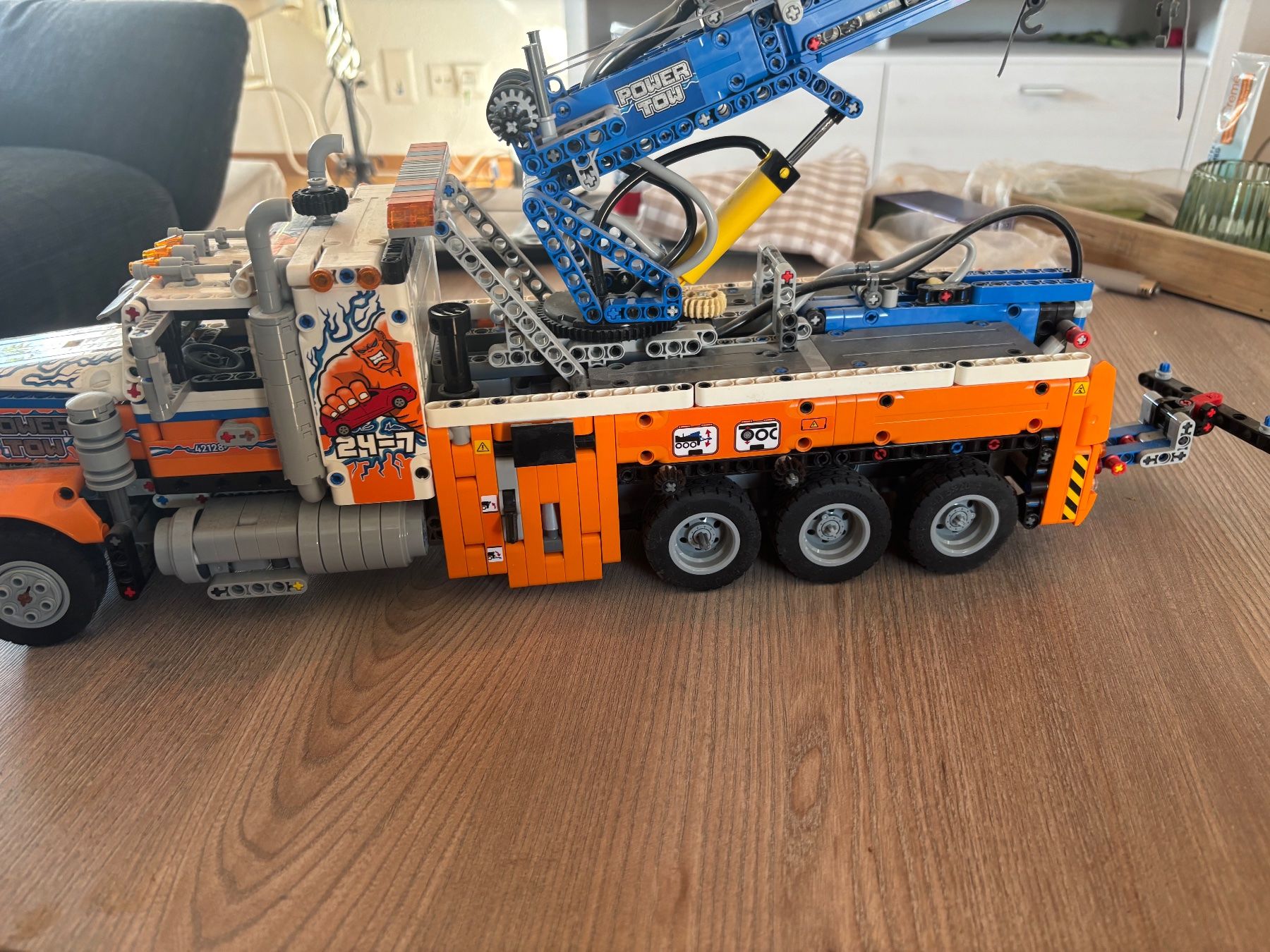 Technics Kit di costruzioni: 2x LEGO Technic 42128 Schwerlast-Abschleppwagen – Usato da Zuchwil venduto da Seerose221183 4