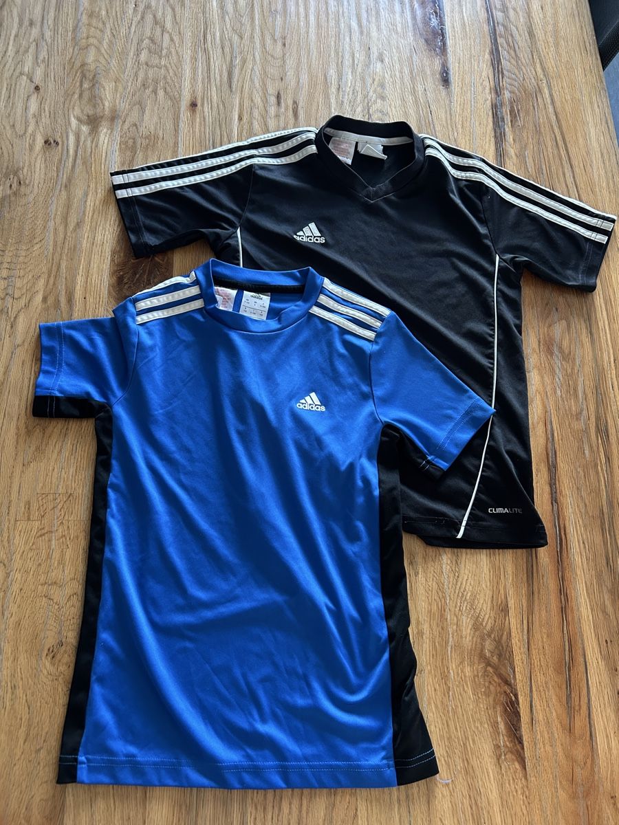 Adidas Camicie, T-shirt & Polo: ADIDAS-Shirt Gr. 140 – Usato da Oberurnen venduto da Berghexe