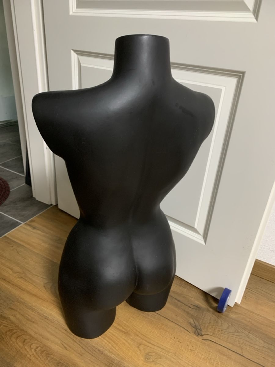 Altro in Decorazioni & Accessori: Schwarzer Mannequin Torso Damen Grösse M – Usato da Illnau venduto da Karao 1