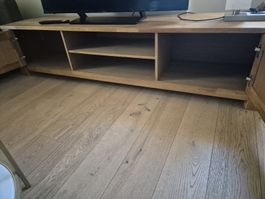 Meuble TV en bois massif chêne avec rangements état bon