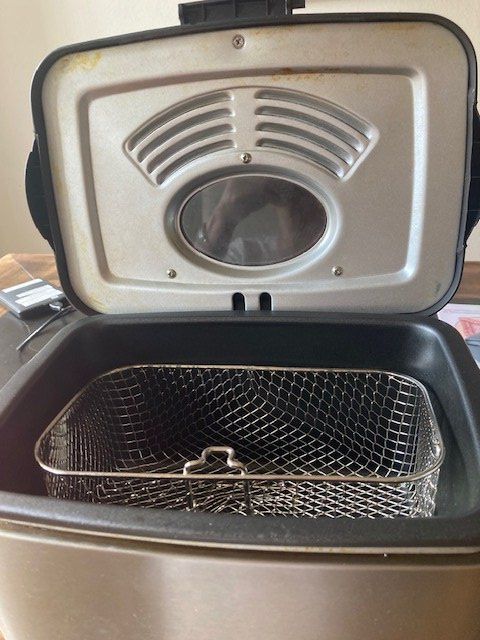 Appareils de cuisine: Mini Fritteuse MF1501 – D'occasion à zürich par Hanne0 1