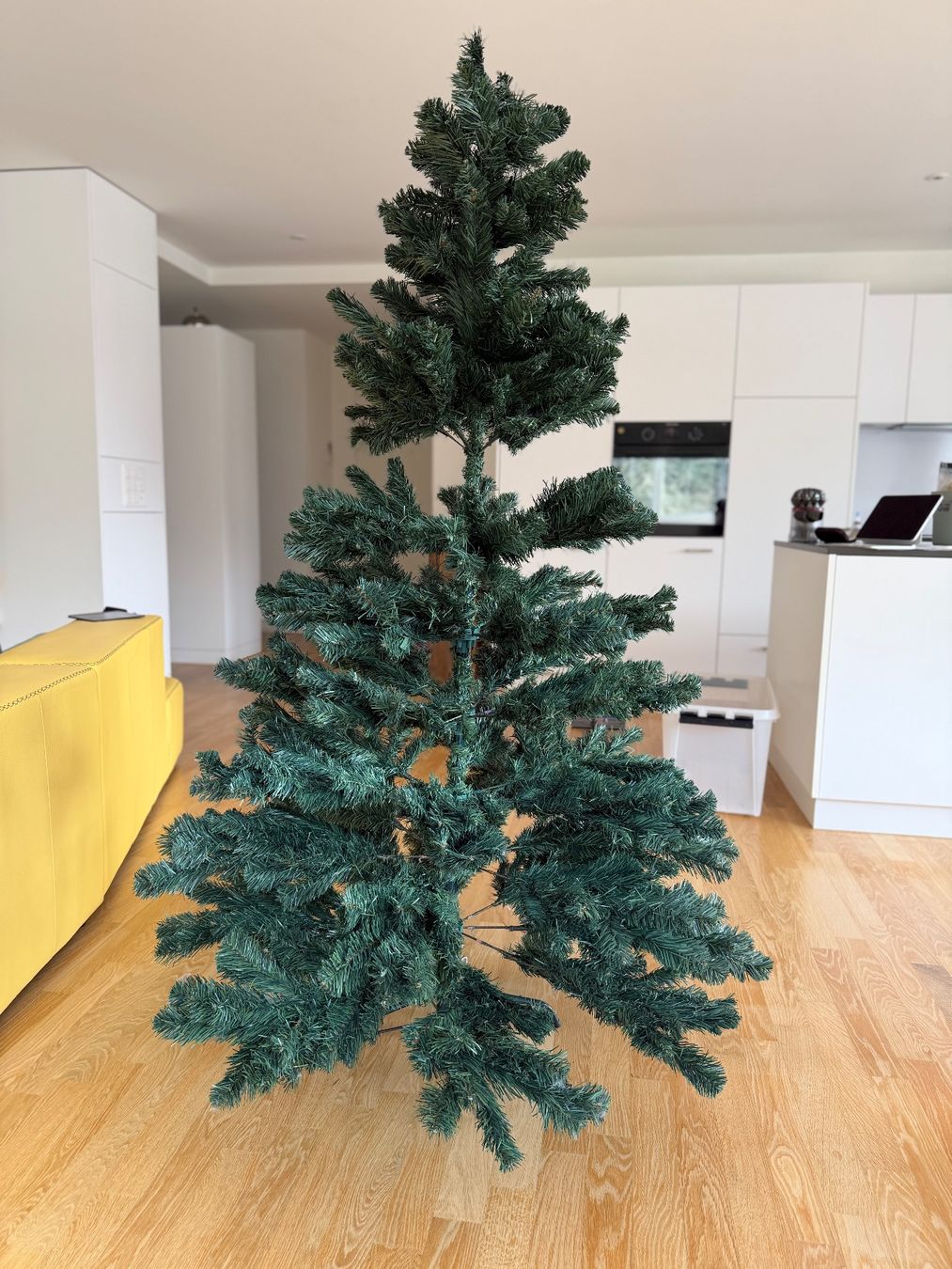 Tutte le decorazioni: Weihnachtsbaum, künstlich, 175cm hoch – Usato da Windisch venduto da real_phyrexia 1