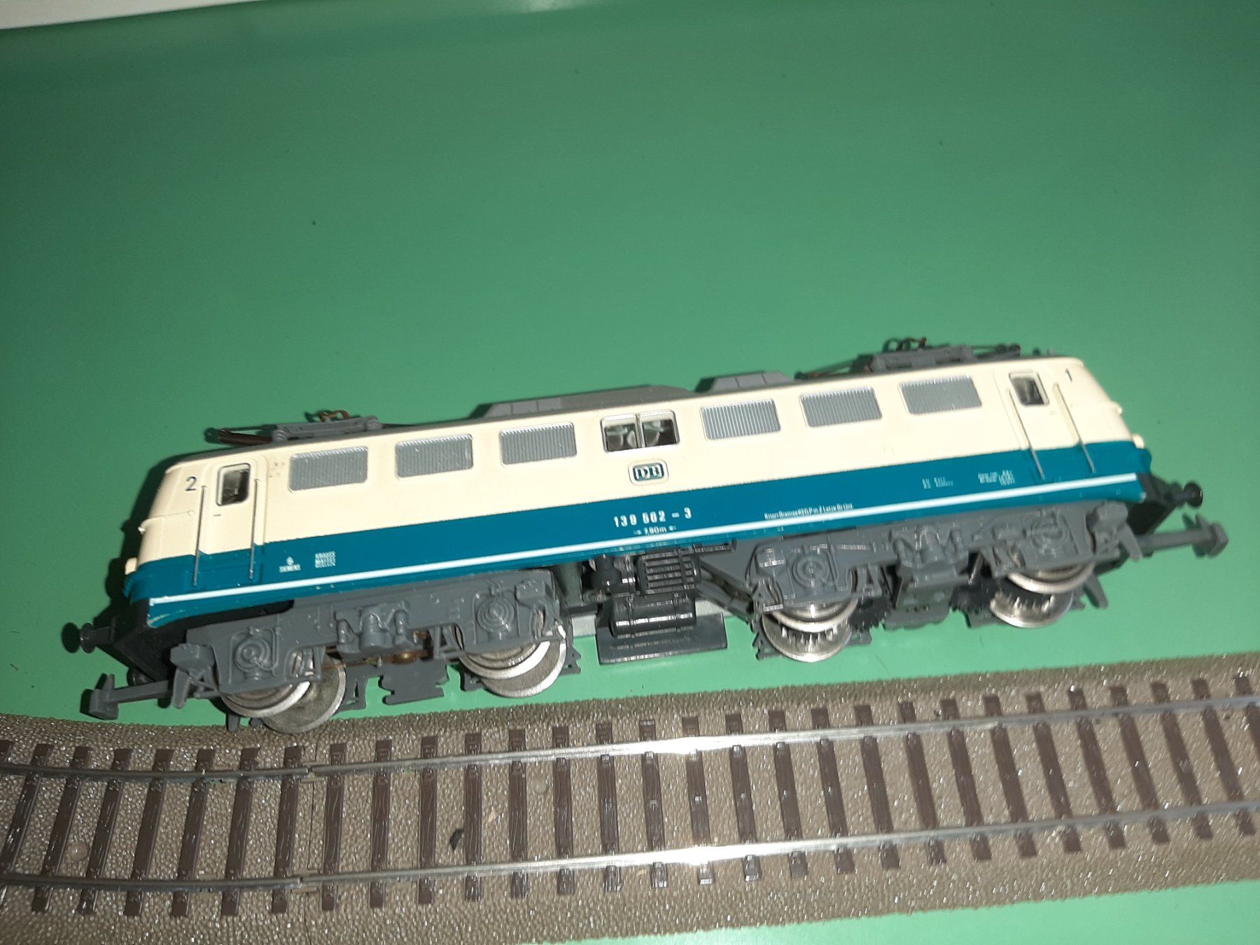 Jouef Modelleisenbahnen: JOUEF DB 139 562-3 – Gebraucht aus Avully von RIVALIS