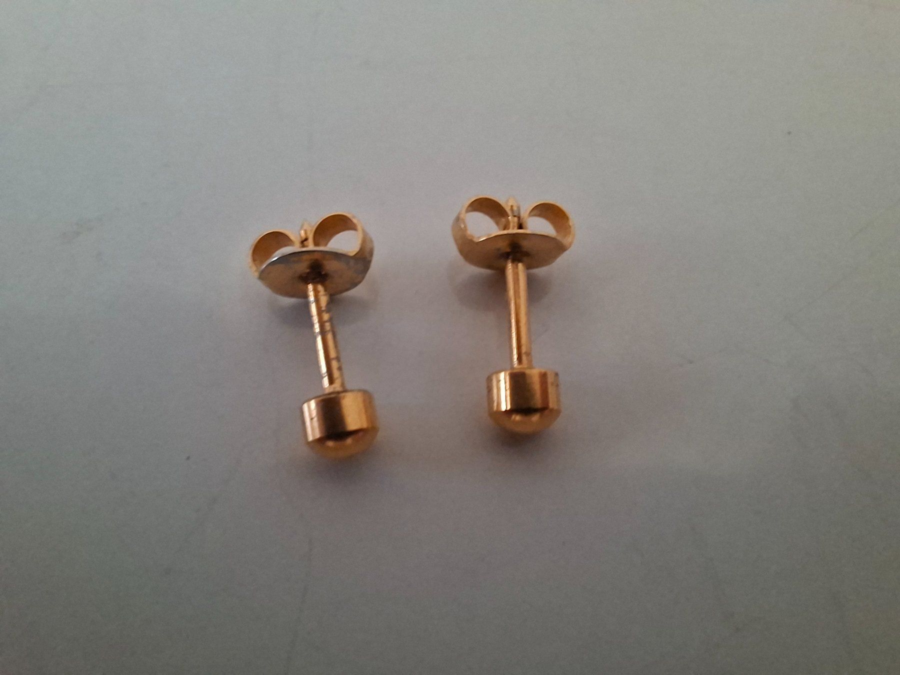 Orecchini pendenti & Orecchini a lobo: Ohrstecker  vergoldet  Kugel Design – Nuovo (secondo la descrizione) da Zürich venduto da Daniel517 1