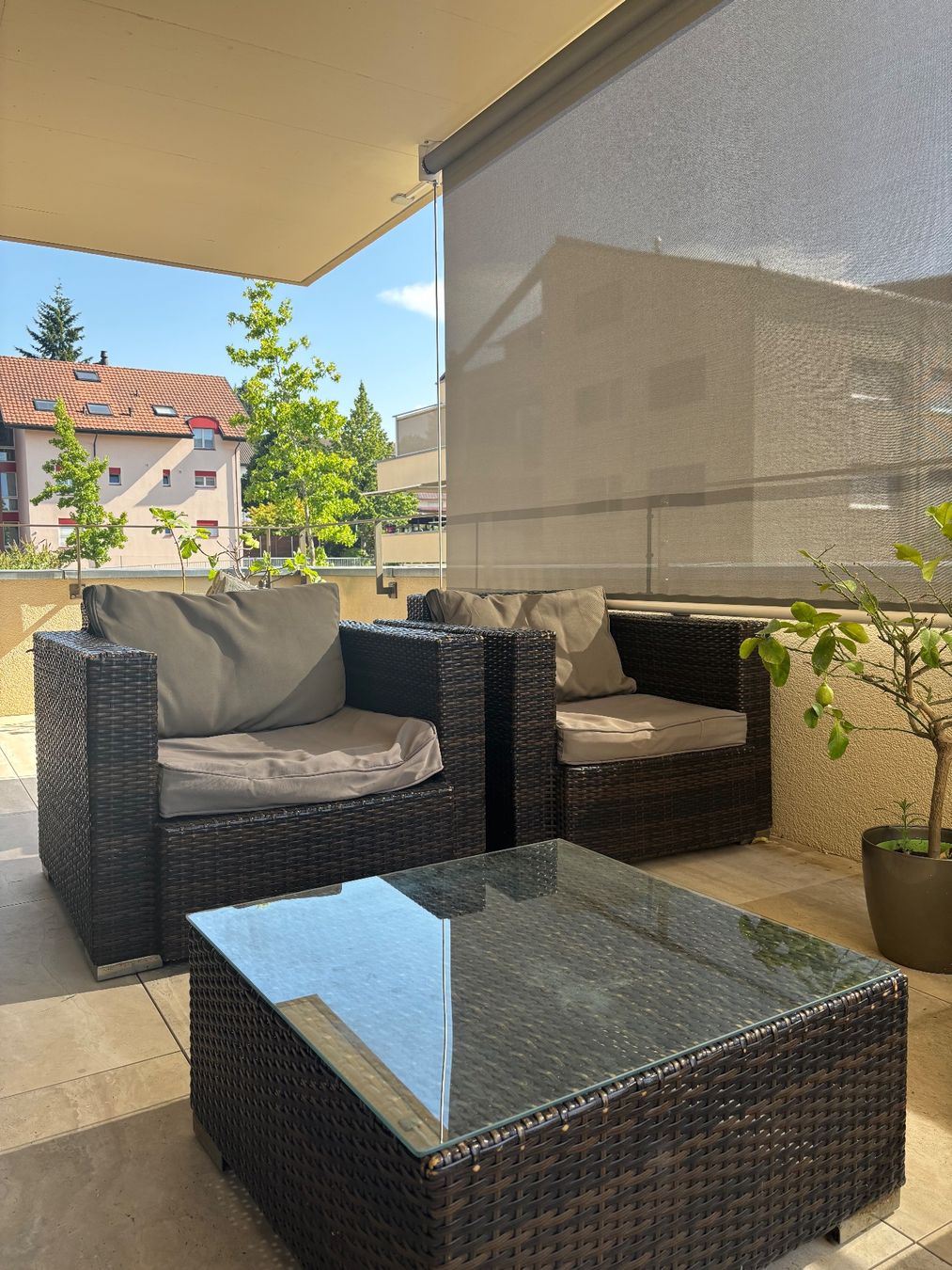 Divani: Rattan Lounge Set mit Tisch - gebraucht – Usato da Ueberstorf venduto da ori_98gq 3
