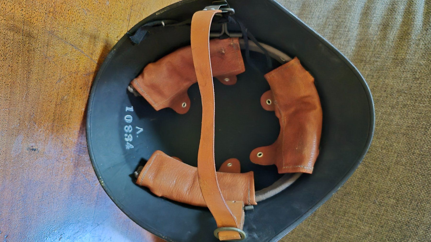 Schweizer Armee Uniformen & Effekten: Stahlhelm – Gebraucht aus Bonau von Jaco82 2