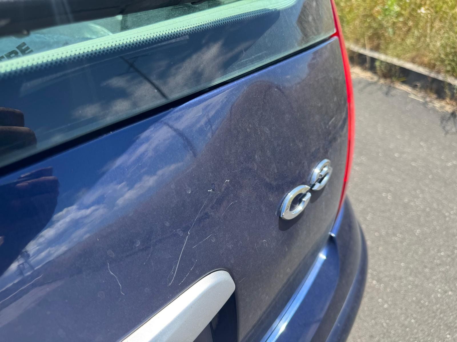Citroën Automobili: Citroen C3 1.4 i Manuel – Usato da Gland venduto da Duvernay01 9
