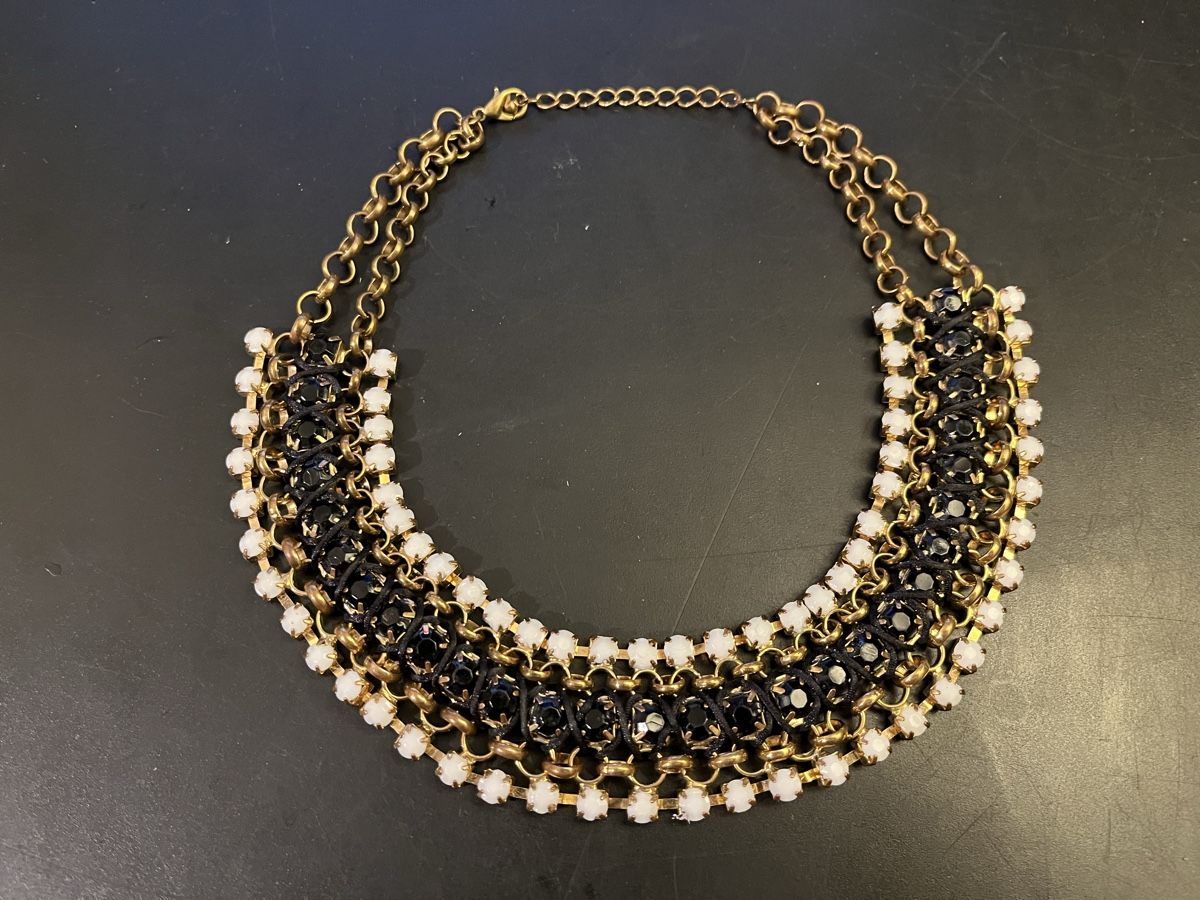 Ketten: Collier Halskette 60-er Jahre Modeschmuck – Gebraucht aus Wiesenberg von swissantik 1