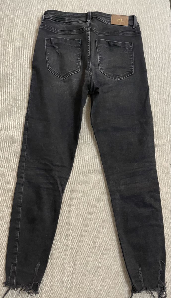 Zara Jeans: Zara Jeans – Usato da Zürich venduto da tam_7z8v 1