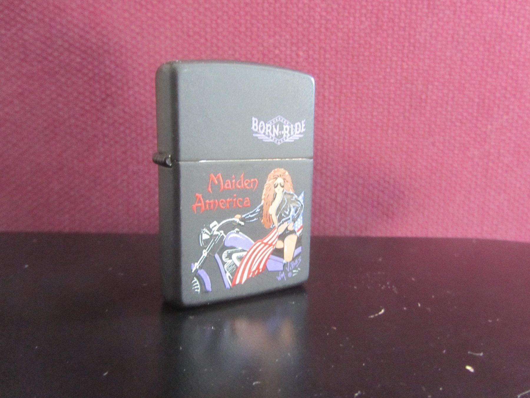 Zippo Accendini: Zippo Born to Ride black mat – Nuovo (secondo la descrizione) da Pampigny venduto da Calypso06 1